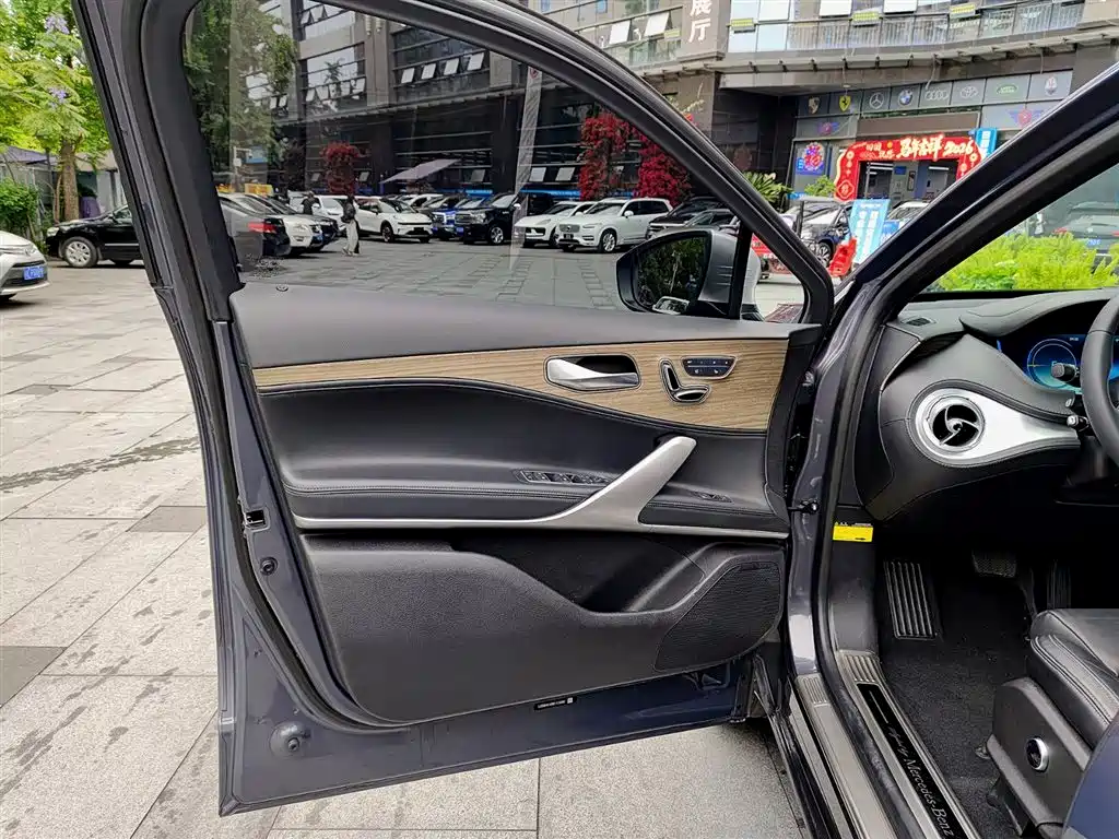 Denza X 2020 PHEV flagship version купить на сайте DeffCars
