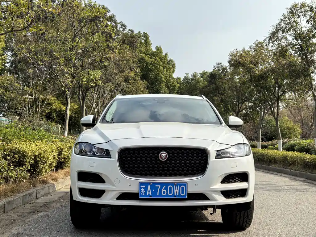 Jaguar F-PACE 2020 2.0T Urban Exclusive Edition купить на сайте DeffCars
