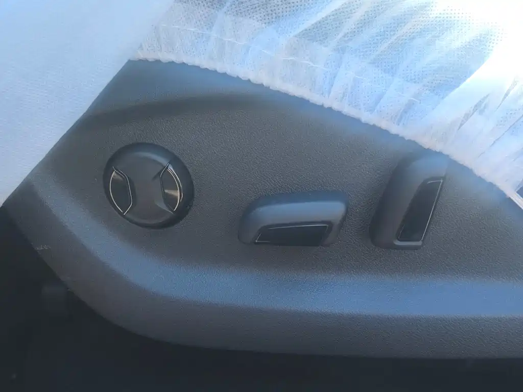 Jetta VS8 2026 280TSI Automatic Supreme Edition купить на сайте DeffCars