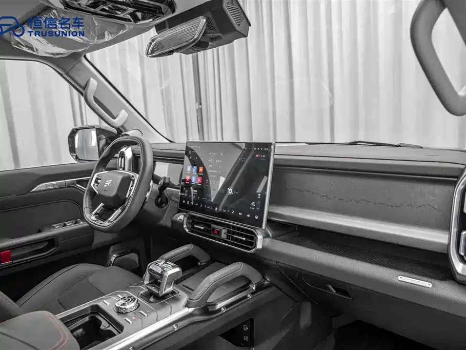 Jietu Traveler 2023 2.0T four-wheel drive conquers купить на сайте DeffCars