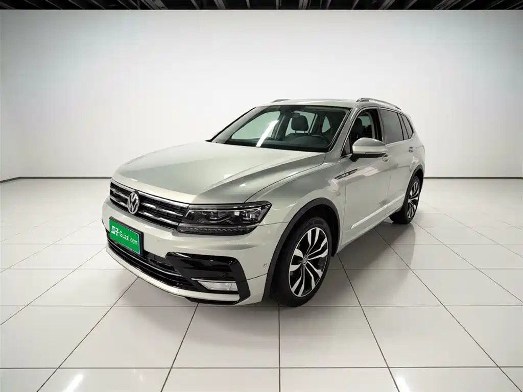 Tiguan L 2021 330TSI automatic two-wheel drive R-Line flagship version купить на сайте DeffCars
