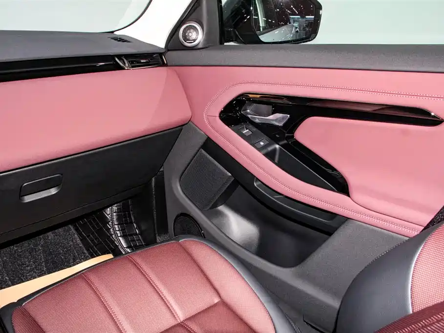Range Rover Evoque 2024 Range Rover Evoque L SE Yuguang Zunyao Edition купить на сайте DeffCars