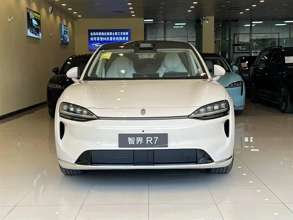 Zhijie R7 2026 extended range Max+ купить на сайте DeffCars