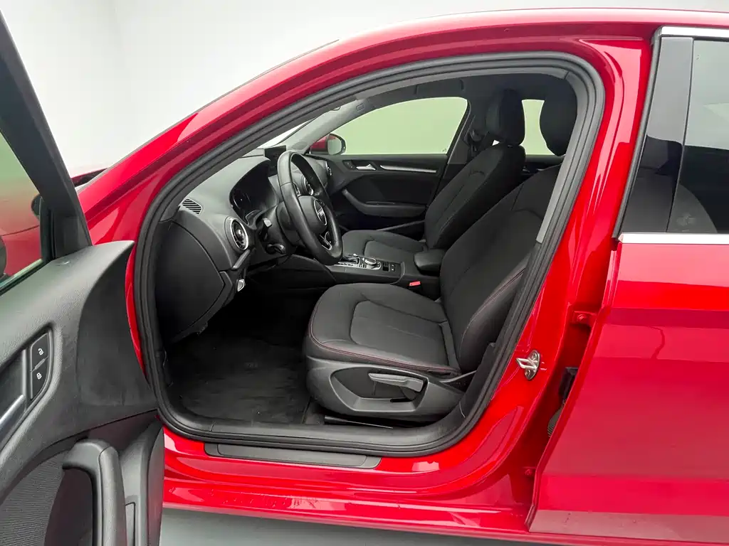 Audi A3 2019 Limousine 35 TFSI Enterprising National VI купить на сайте DeffCars