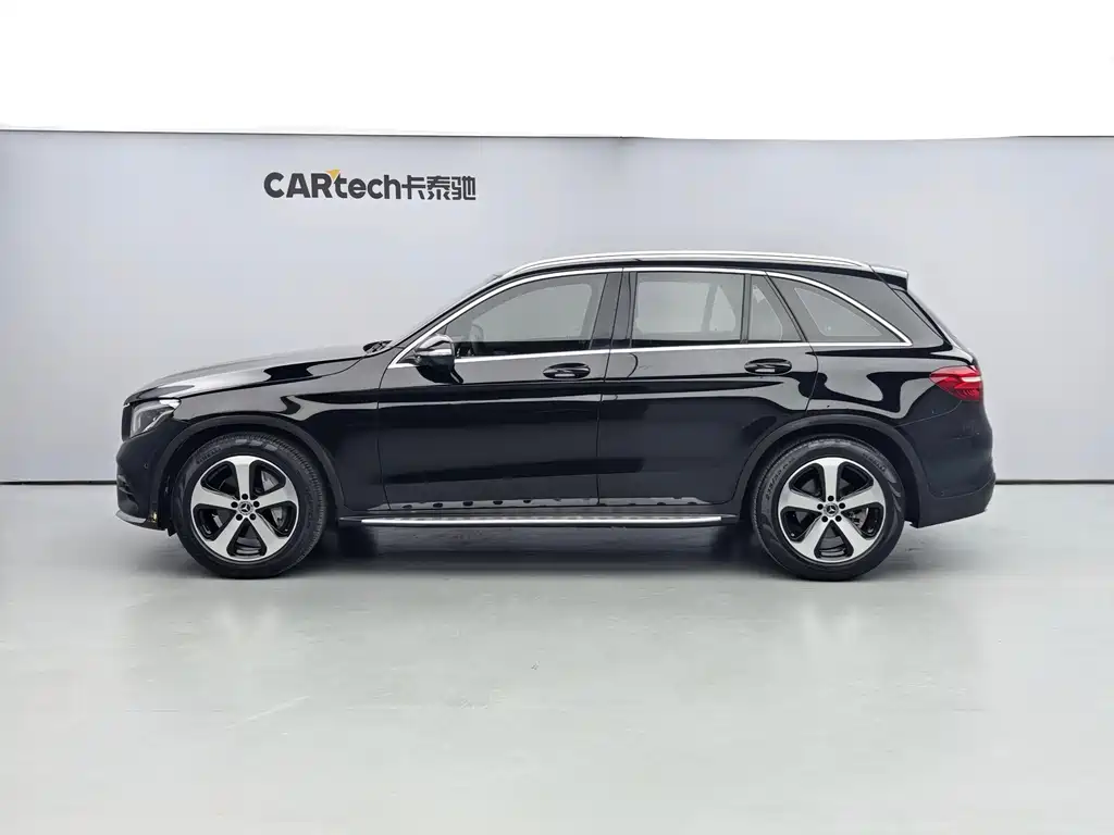 Mercedes-Benz GLC 2018 GLC 260 4MATIC luxury model купить на сайте DeffCars