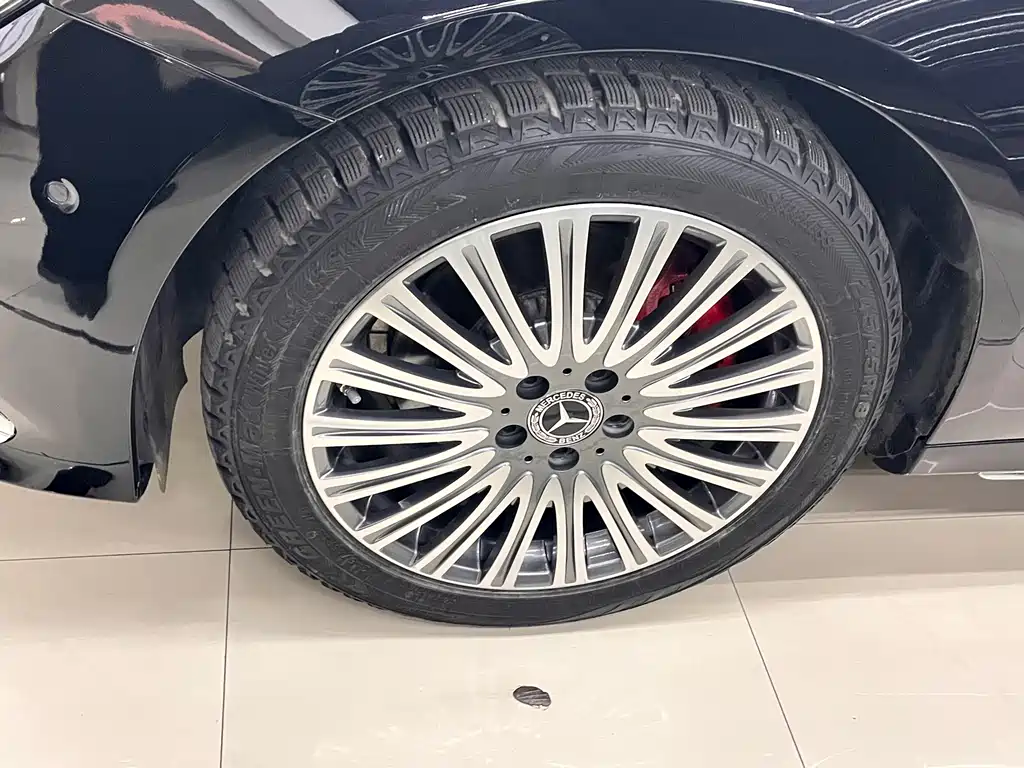 Mercedes-Benz E-Class 2023 E 300 L Luxury Model купить на сайте DeffCars