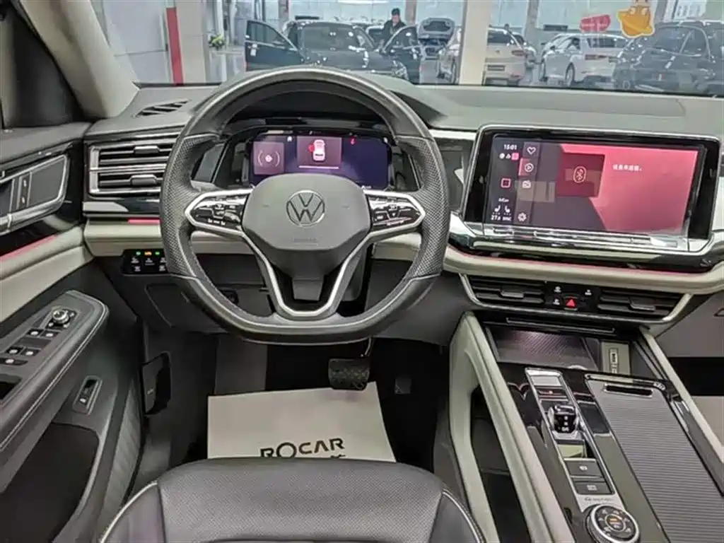 Touron 2022 380TSI four-wheel drive luxury version купить на сайте DeffCars