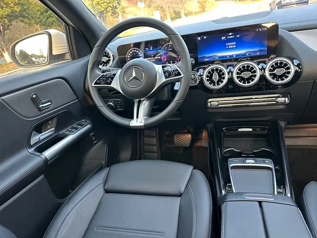 Mercedes-Benz GLA 2024 GLA 200 купить на сайте DeffCars