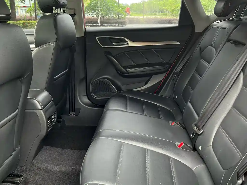 MG6 2017 20T Automatic Elite Smart Connected Edition National V купить на сайте DeffCars