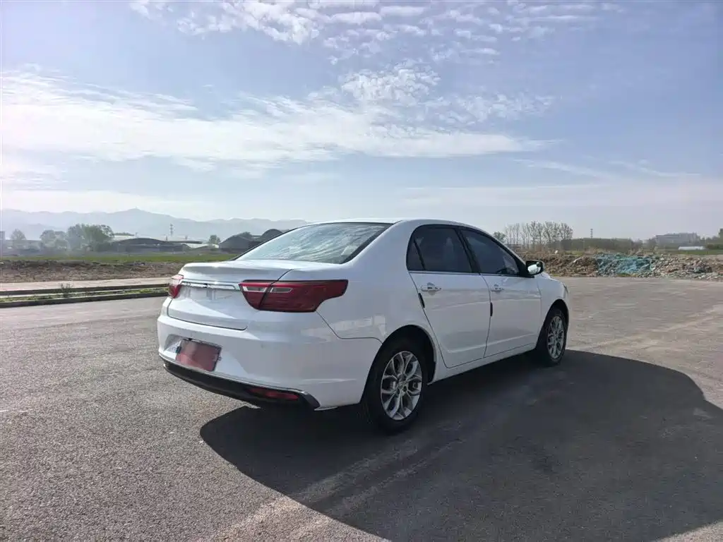 Vision 2018 1.5L automatic premium model купить на сайте DeffCars