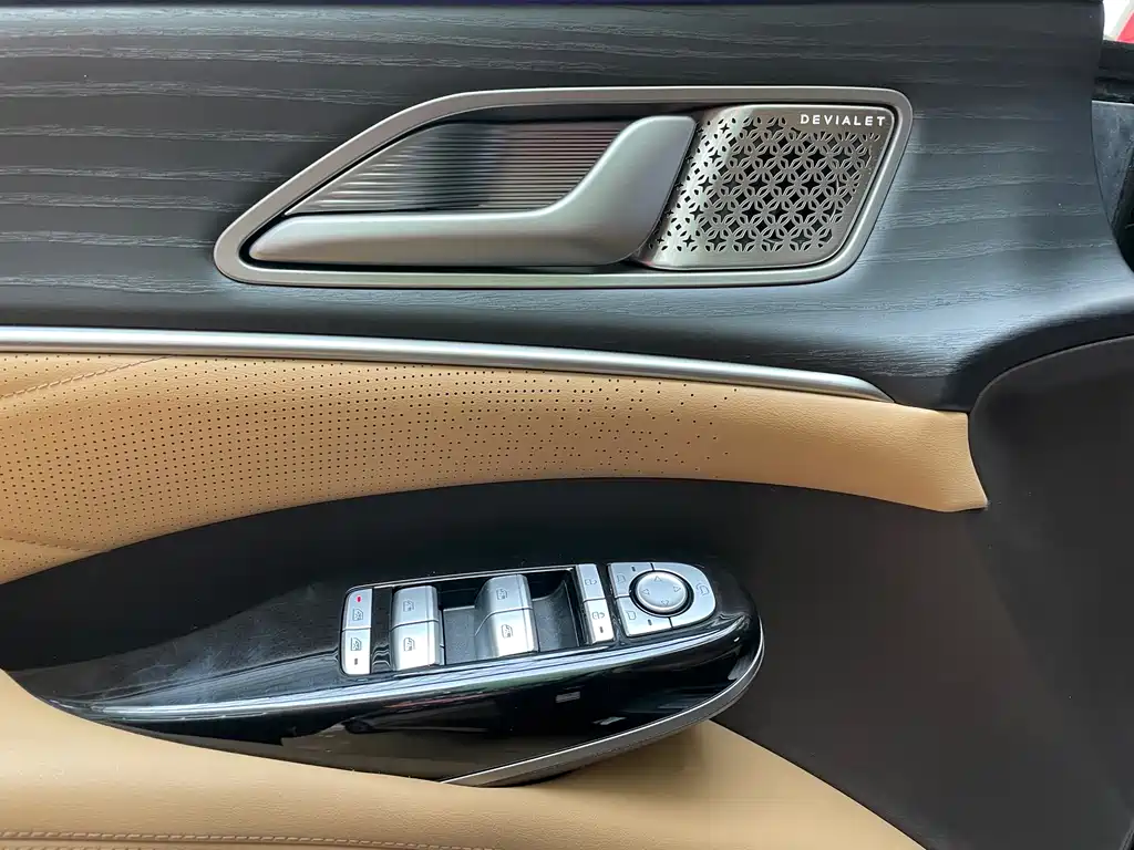 Denza D9 2025 DM-i smart driving version 1020 four-wheel drive flagship model купить на сайте DeffCars