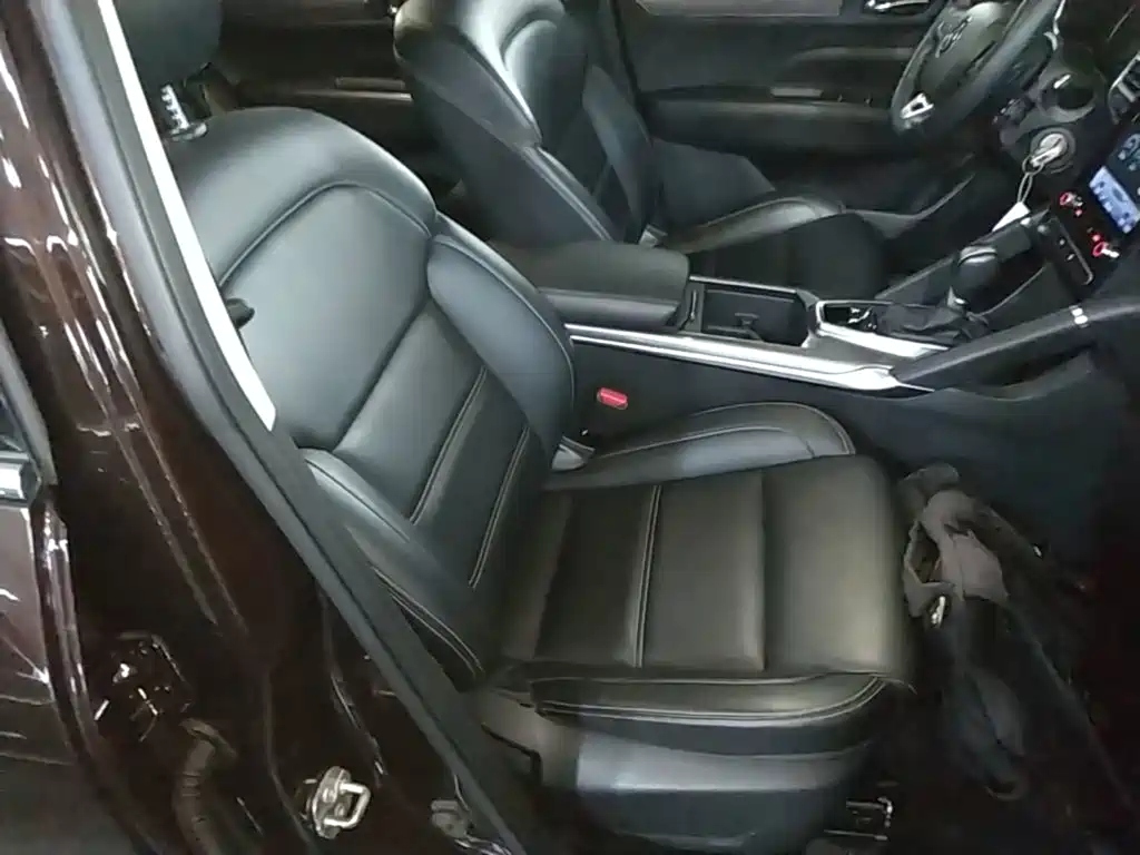 Koleos 2018 2.0L two-wheel drive leading version купить на сайте DeffCars