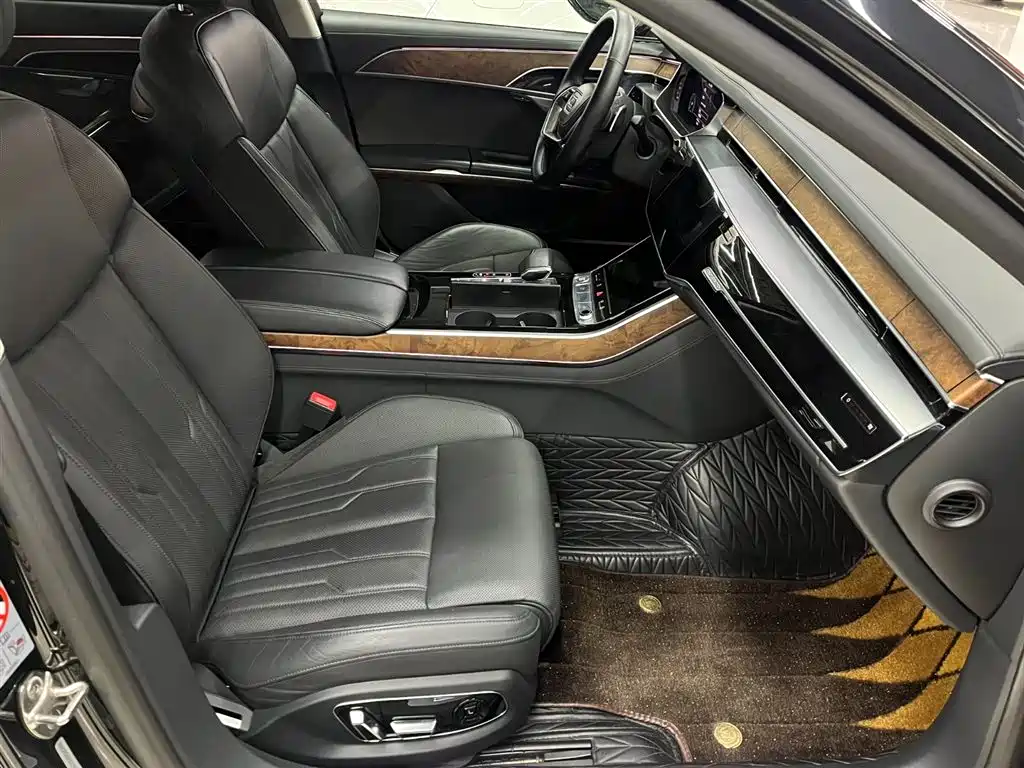 Audi A8 2019 Plus A8L 55 TFSI quattro luxury model купить на сайте DeffCars