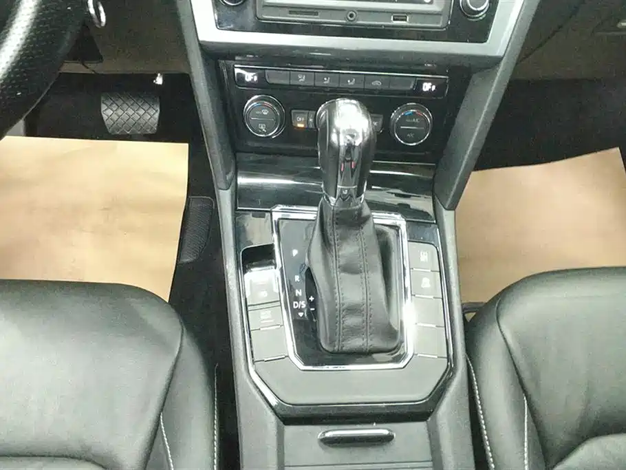 Lingdu 2017 280TSI DSG Comfort Edition купить на сайте DeffCars