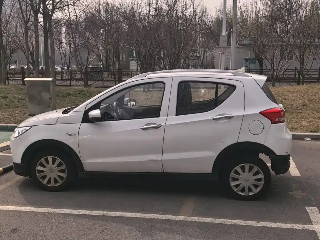 BAIC New Energy EC 2017 EC200 Smart Edition купить на сайте DeffCars