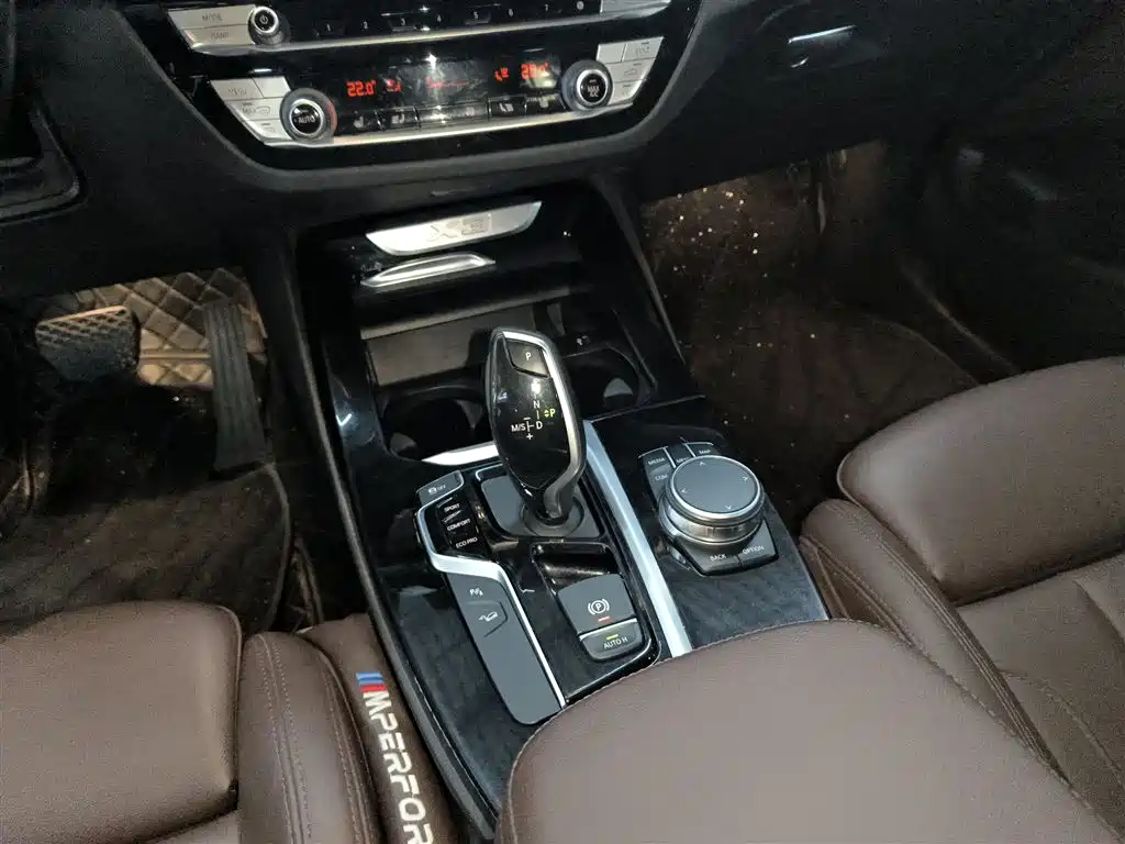 BMW X3 2021 facelift xDrive28i M sports package купить на сайте DeffCars