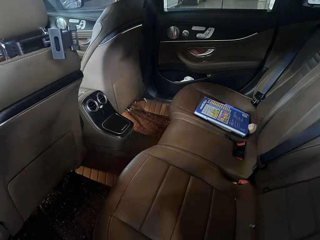 Mercedes-Benz E-Class 2023 E 300 L Luxury Model купить на сайте DeffCars