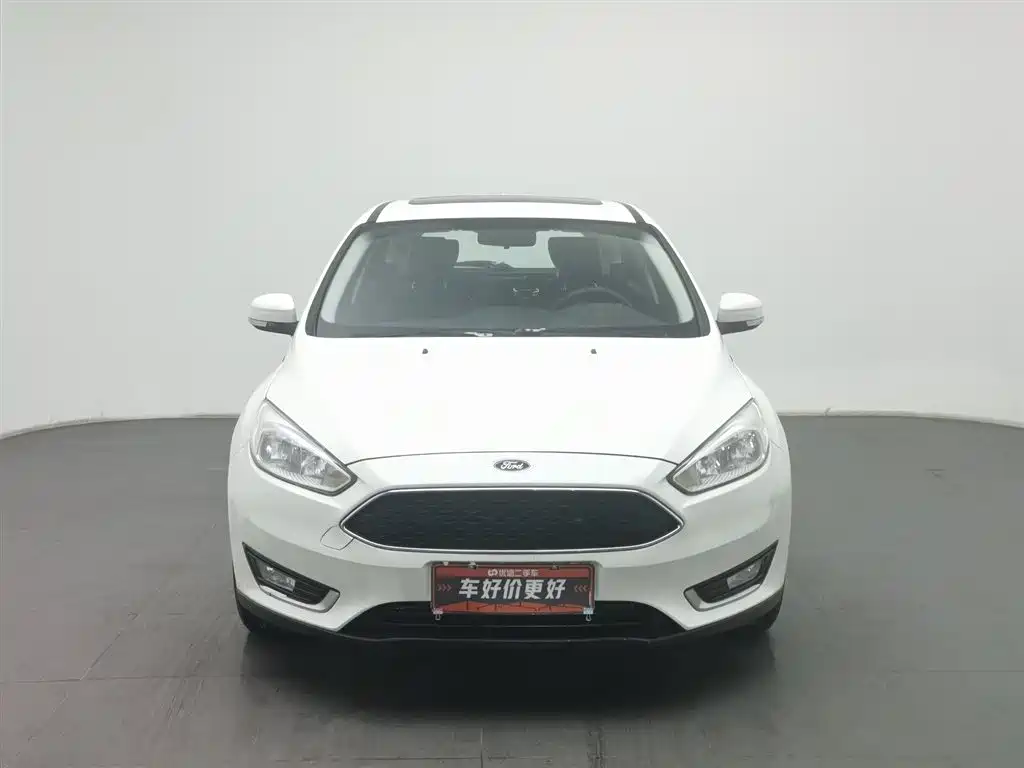 Focus 2017 hatchback 1.6L manual stylish smart mobility version купить на сайте DeffCars