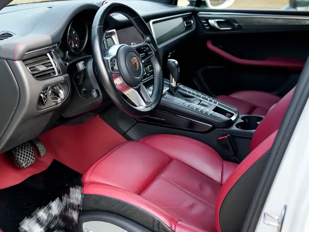 Macan 2020 Macan 2.0T купить на сайте DeffCars