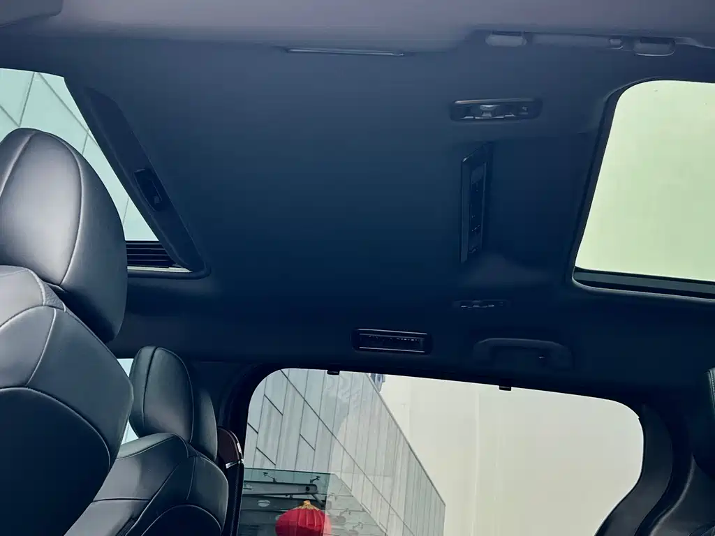 Grevia 2024 2.5L Hybrid Luxury Edition купить на сайте DeffCars