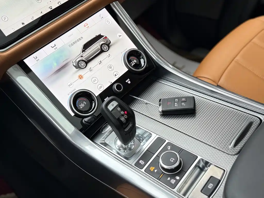 Range Rover Sport 2020 3.0 L6 HSE DYNAMIC купить на сайте DeffCars