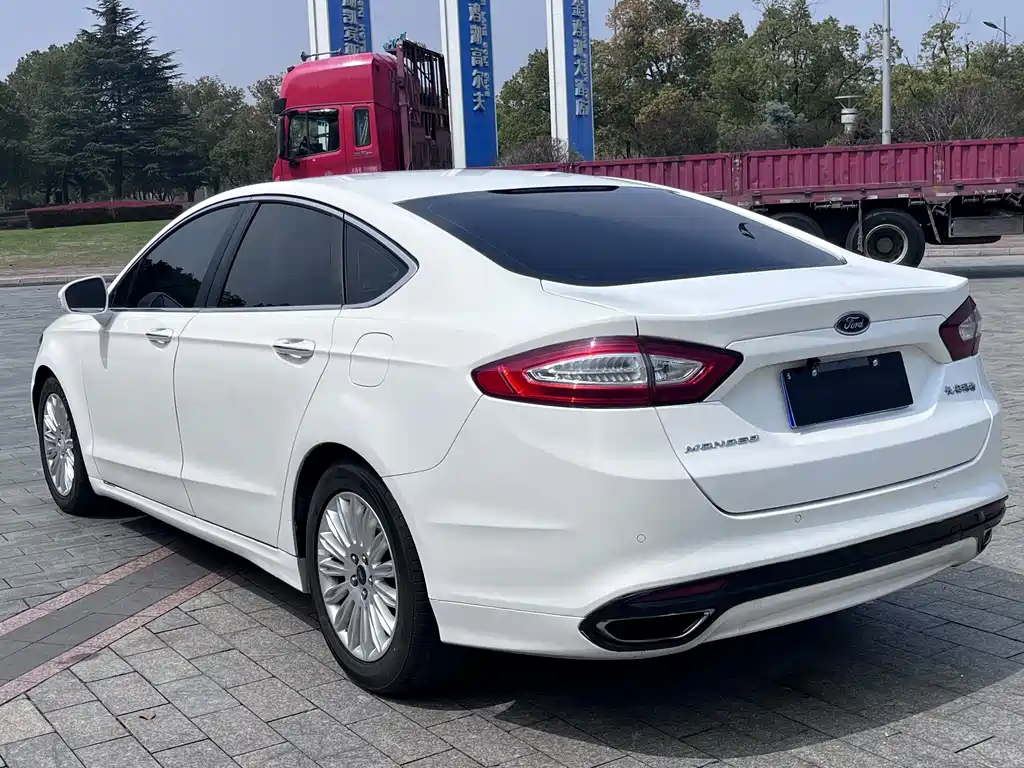 Mondeo 2013 2.0L GTDi200 Fashion Model купить на сайте DeffCars