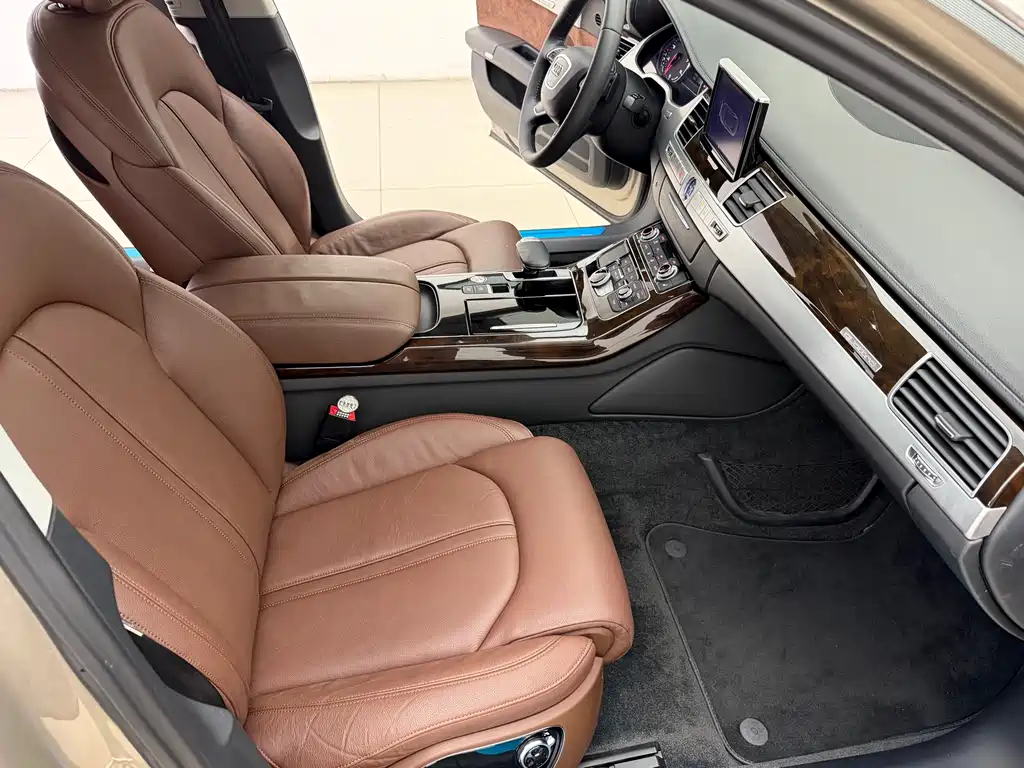 Audi A8 2013 A8L 45 TFSI quattro comfort type купить на сайте DeffCars