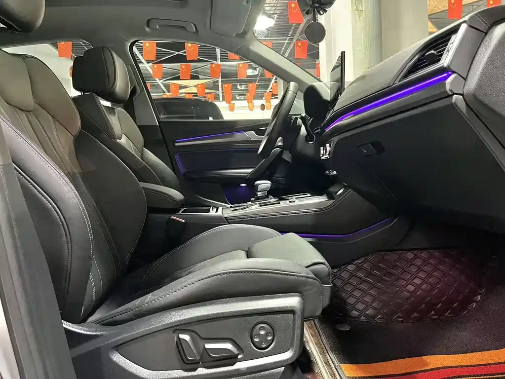 Audi Q5L 2023 40T luxury and dynamic model купить на сайте DeffCars