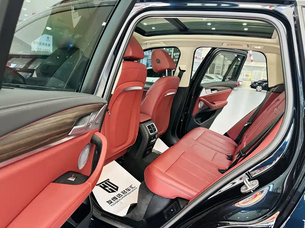 BMW X3 2022 Facelift xDrive30i Leading M Night Package купить на сайте DeffCars