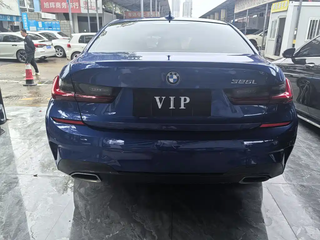 BMW 3 Series 2022 325i M Sports Package купить на сайте DeffCars