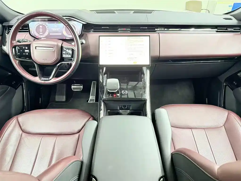 Range Rover Sport 2024 400PS Dynamic HSE купить на сайте DeffCars