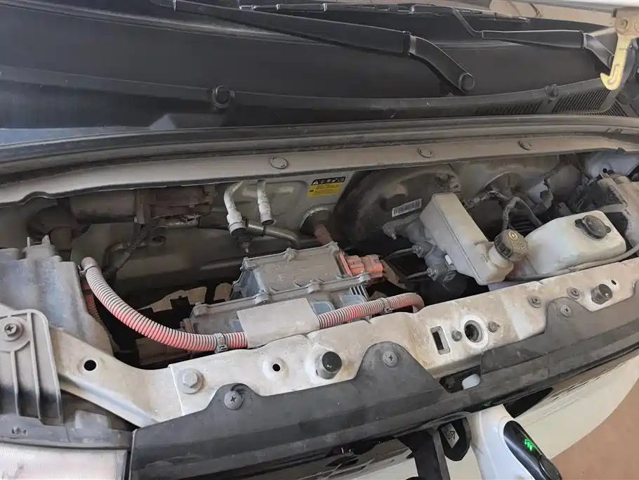 Hongguang MINIEV 2022 Freestyle Lithium Iron Phosphate купить на сайте DeffCars