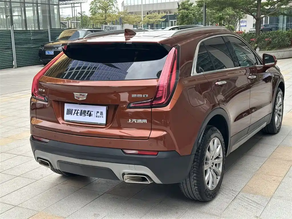 Cadillac XT4 2021 28T two-wheel drive luxury model купить на сайте DeffCars