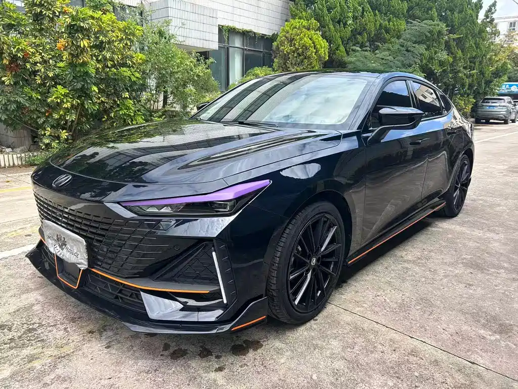 Changan UNI-V 2023 1.5T sports version купить на сайте DeffCars