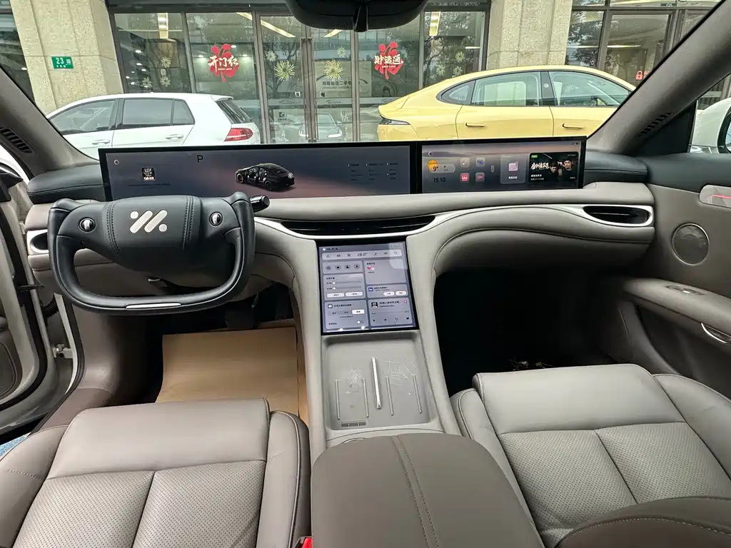 Zhiji L6 2025 Max+ купить на сайте DeffCars