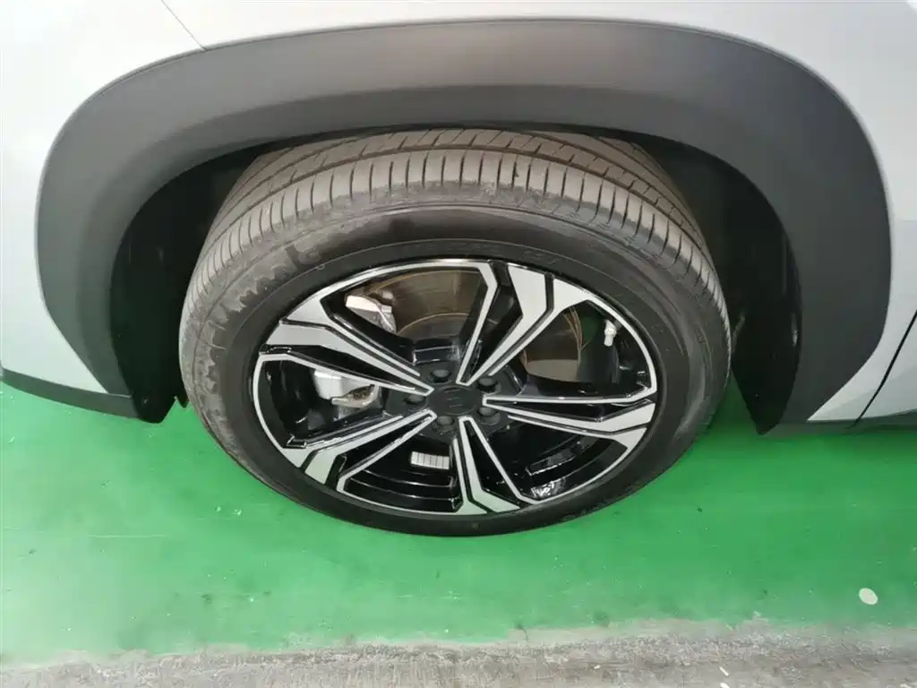 Galaxy L7 2025 EM-i 115km Discovery+ Edition купить на сайте DeffCars
