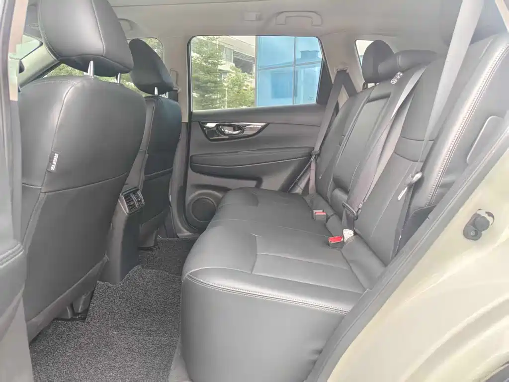 X-Trail 2023 Classic 2.0L 2WD Intelligent Link Premium Edition купить на сайте DeffCars