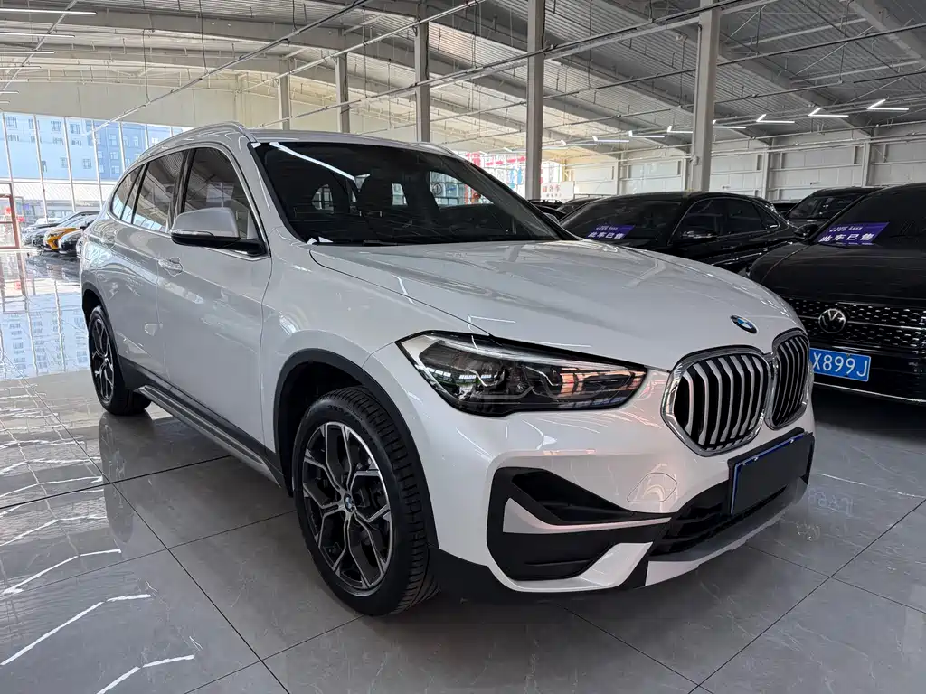 BMW X1 2022 sDrive20Li Fashion Model купить на сайте DeffCars