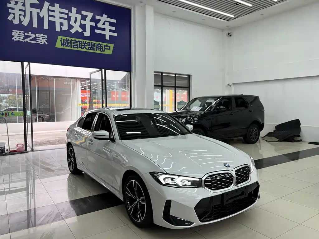 BMW 3 Series 2023 325i M Sports Package купить на сайте DeffCars