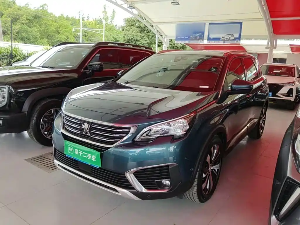 Peugeot 5008 2017 380THP 7-seat luxury version купить на сайте DeffCars