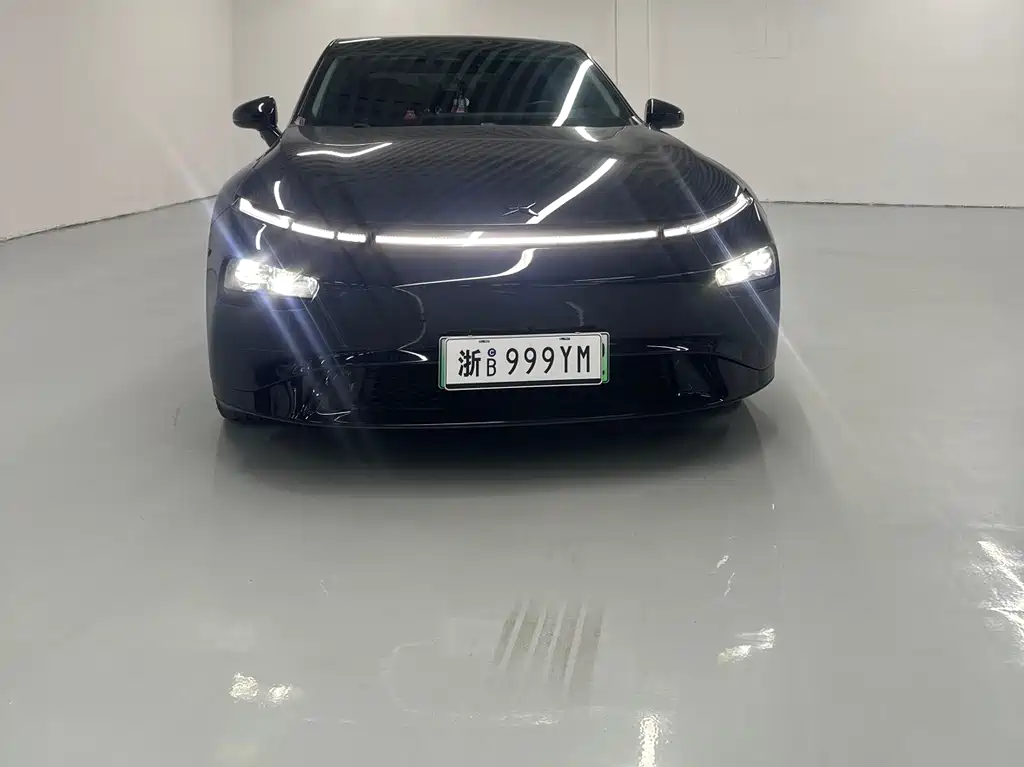 Xpeng P7 2022 586G купить на сайте DeffCars