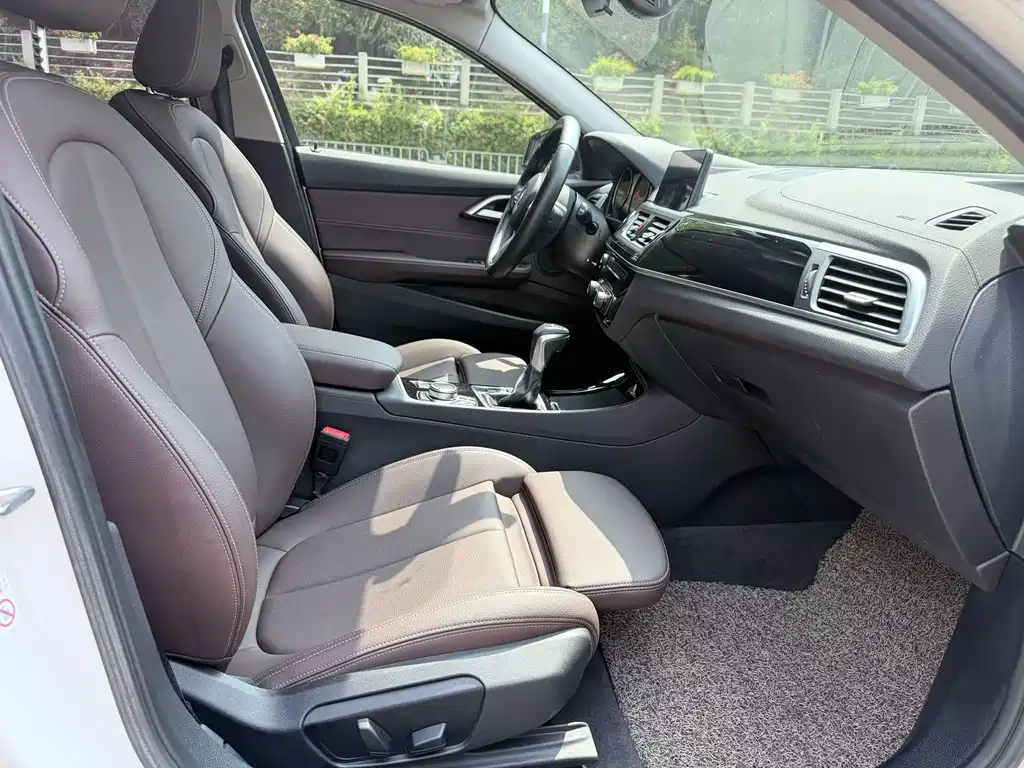 BMW 1 Series 2019 118i M Sports Package купить на сайте DeffCars