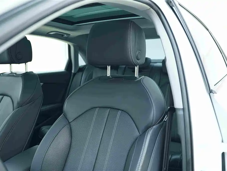 Audi A4L 2022 40 TFSI luxury and dynamic model купить на сайте DeffCars