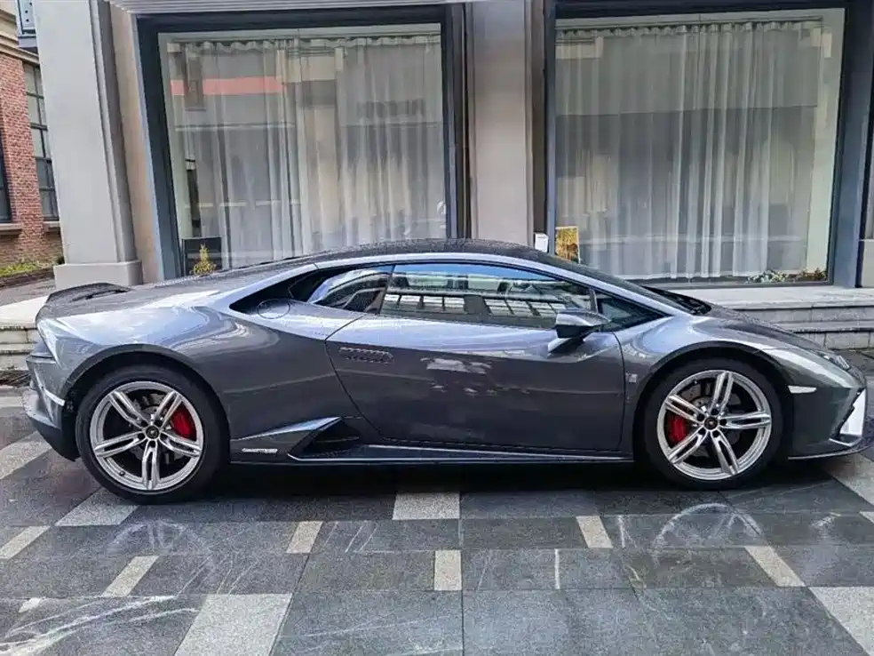 Huracán 2020 Huracán EVO RWD купить на сайте DeffCars