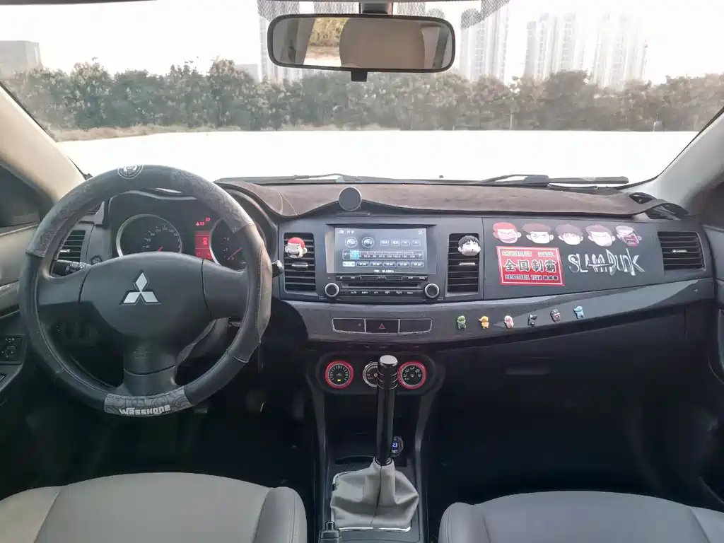 Wingshen 2012 1.8L Manual Charming Edition купить на сайте DeffCars