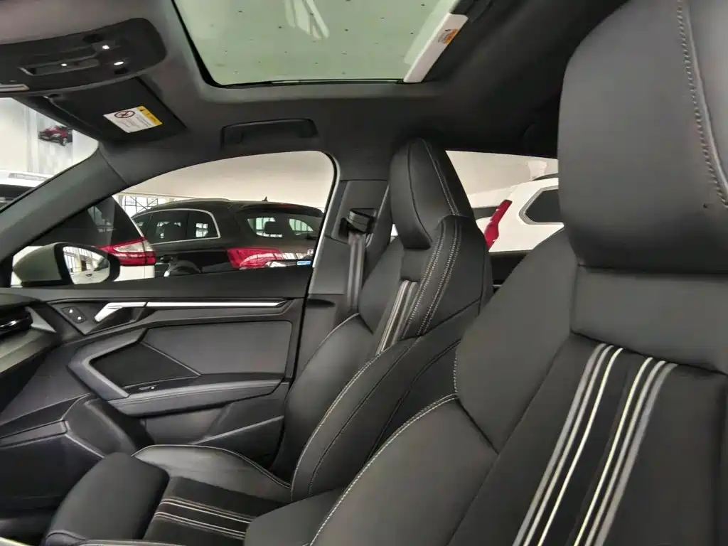 Audi A3 2023 facelift Sportback 35 TFSI stylish and sporty купить на сайте DeffCars