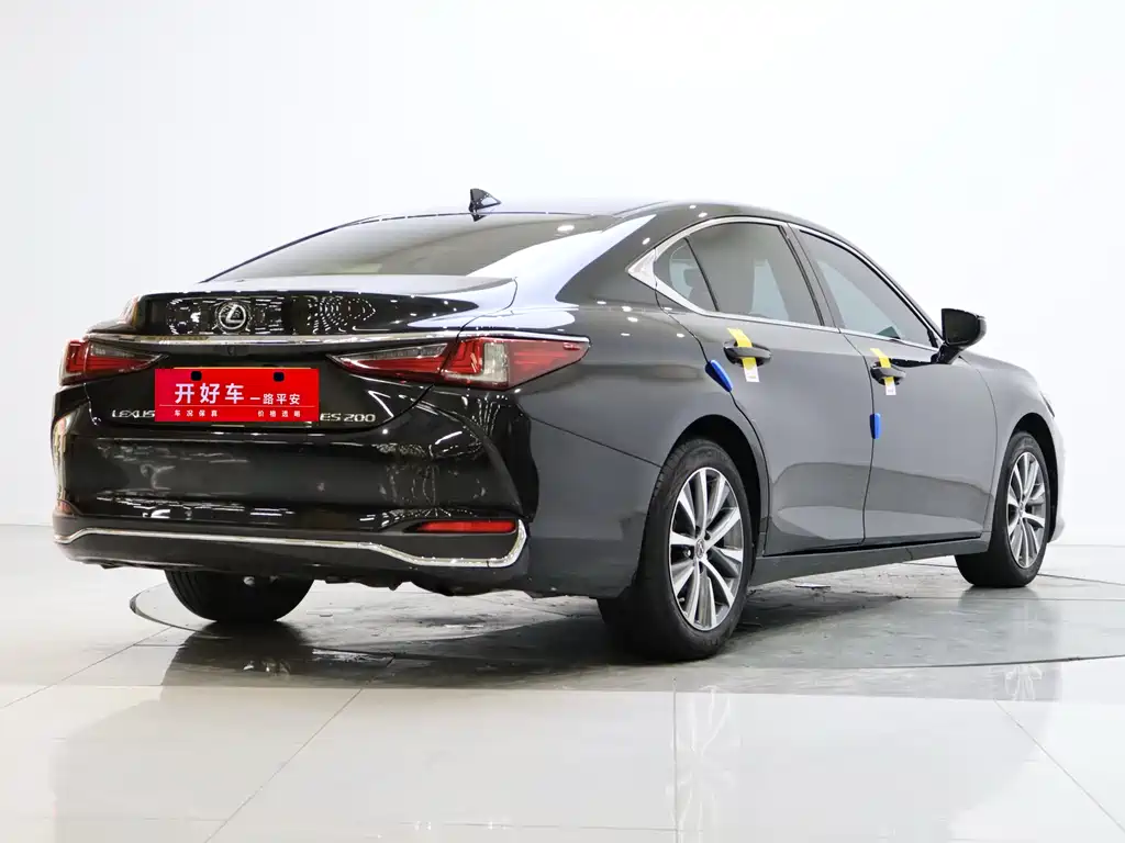 Lexus ES 2018 200 Excellence Edition National VI купить на сайте DeffCars