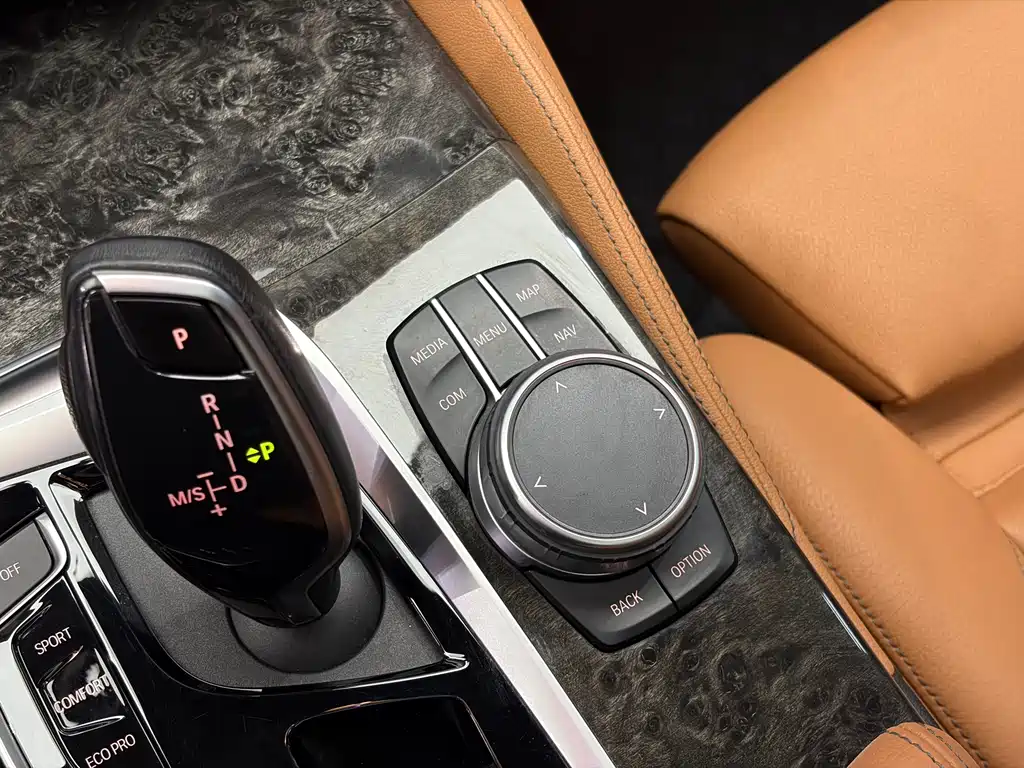 BMW 6 Series GT 2019 630i M Sports Package купить на сайте DeffCars