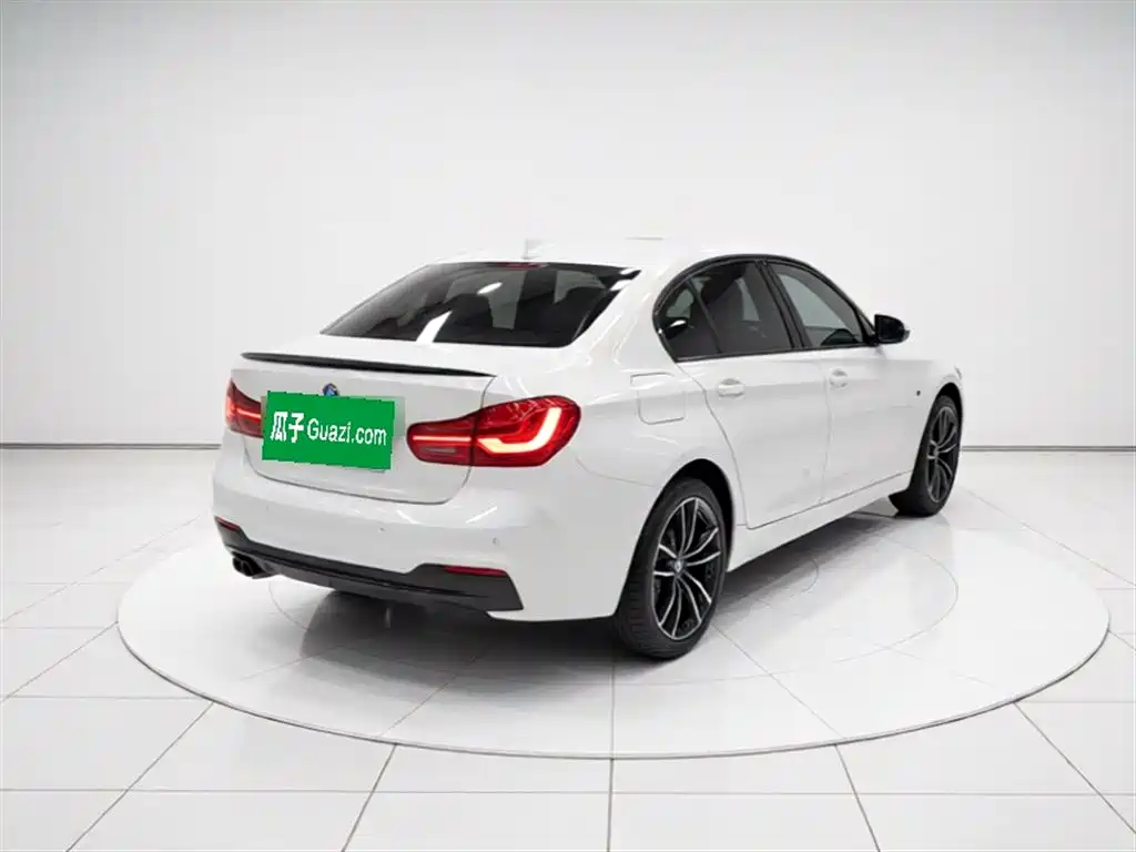 BMW 1 Series 2020 125i Leading M Sports Package купить на сайте DeffCars