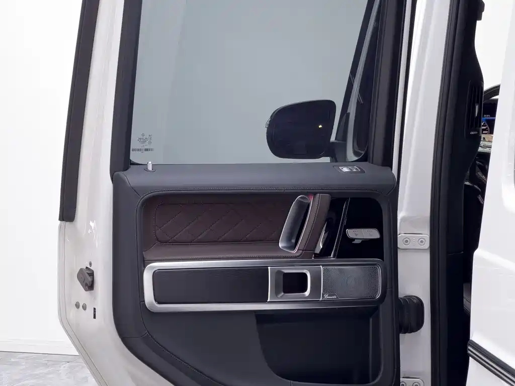 Mercedes G-Class 2022 G500 купить на сайте DeffCars